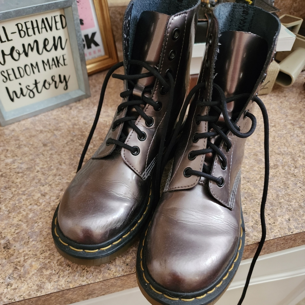 Dr Martens Silver Combat Boots Size 7